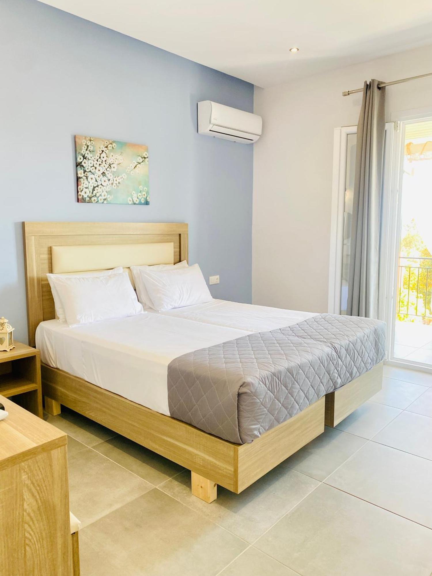 Paradiso Sea View And Pool Corfu 2* Ypsos