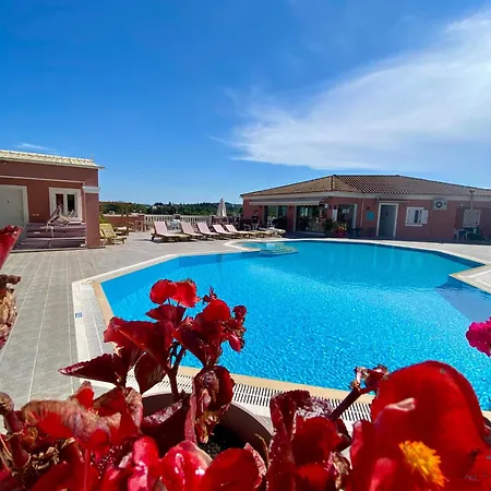 Paradiso Hotel Sea View And Pool Suites Ipsos Corfu Exterior photo