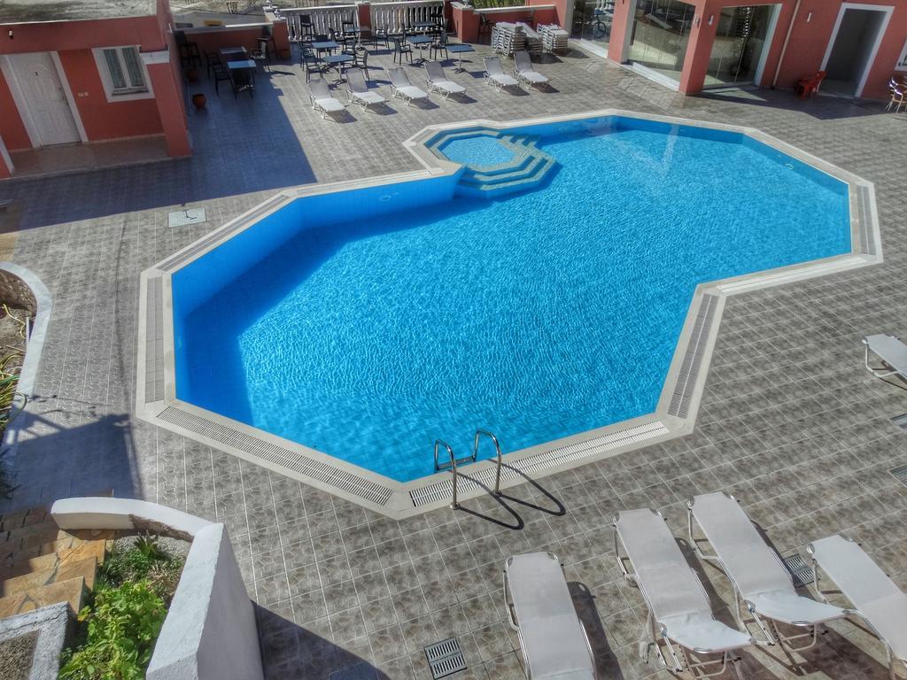 Aparthotel Paradiso Sea View And Pool Corfu Ýpsos