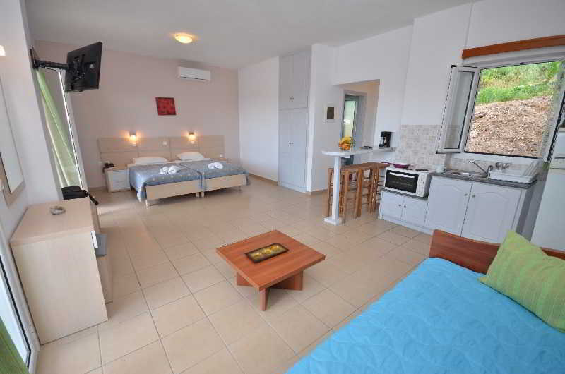 Paradiso Apartahotel Ypsos
